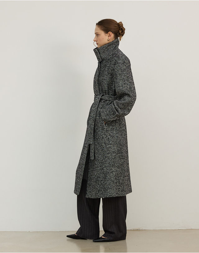 지에마르 HERRINGBONE WOOL LONG COAT 헤링본 울 롱 코트 착용컷