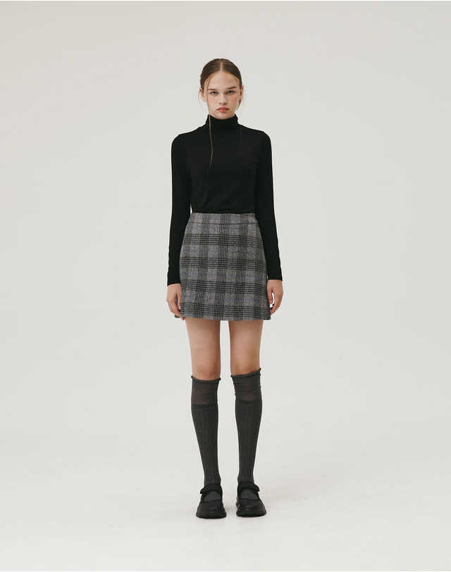 지에마르 CLASSIC WOOL SKIRT GRAY CHECK 착용컷