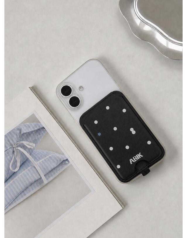 아빅 ABIK 맥세이프 월렛 스탠드 카드지갑 거치대 Black Dots 착용컷