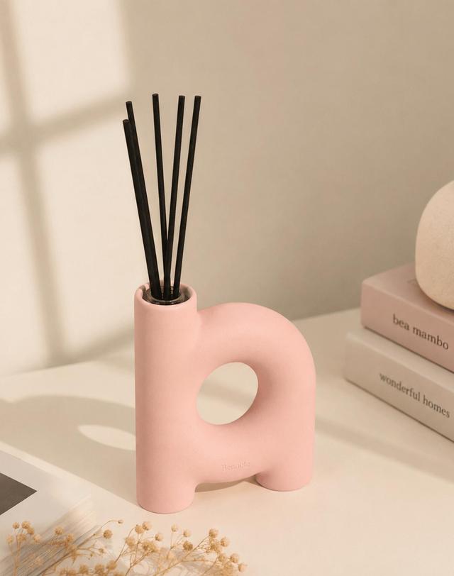 벤노트 파리 가든 디퓨저 100ml 핑크 착용컷