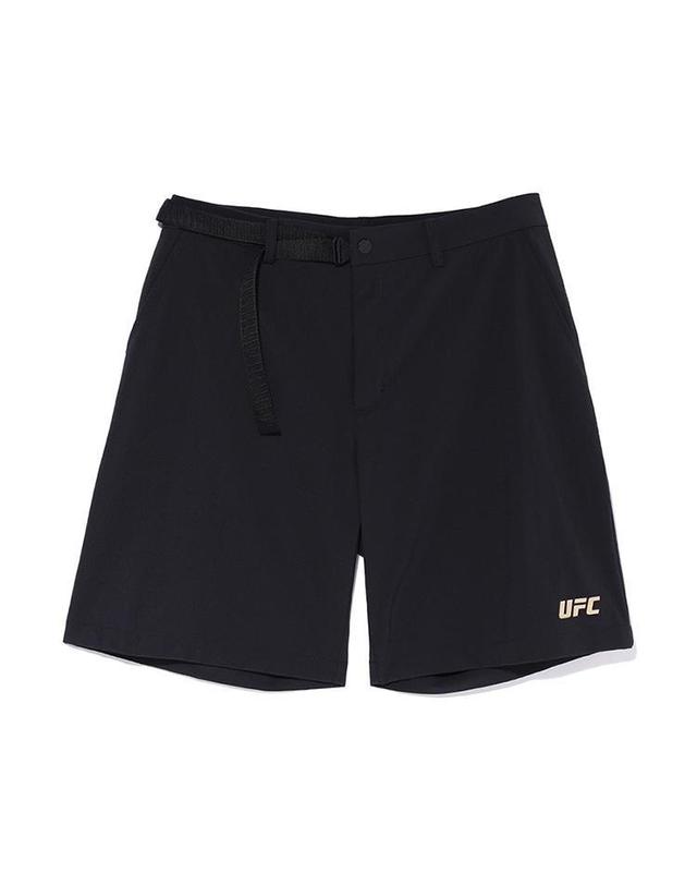 유에프씨스포츠 [UFC] UT 웨빙 우븐 쇼츠 블랙 U1SPT1102BK 착용컷