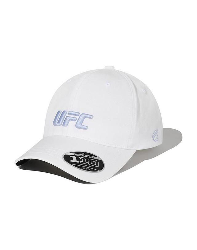 유에프씨스포츠 [UFC] 에센셜+ 110 플렉스핏 볼캡 화이트 U4HWU1308WH 착용컷