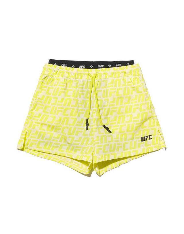 유에프씨스포츠 [UFC] 로고 모노그램 릴렉스핏 하이브리드 숏 팬츠 (W) 네온 옐로우 U4SPU2208NY 착용컷