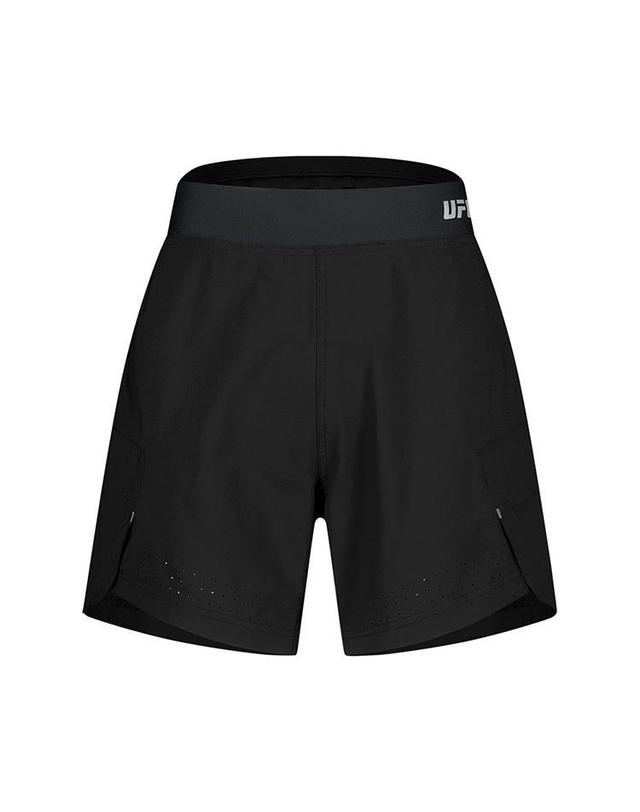 유에프씨스포츠 [UFC] 밸런스 슬림핏 카고 쇼츠 5인치 블랙 U4SPV2205BK 착용컷