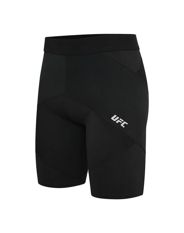 유에프씨스포츠 [UFC] 리커버리 슬림핏 레깅스 블랙 U4TGV2103BK 착용컷
