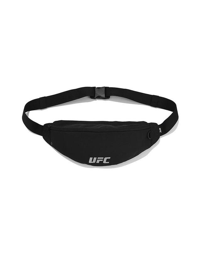 유에프씨스포츠 [UFC] 웨이스트백 블랙 U4SBV2307BK 착용컷