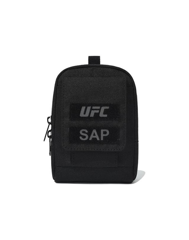 유에프씨스포츠 [UFC] X SAP 스몰 파우치 블랙 U2SBV2309BK 착용컷