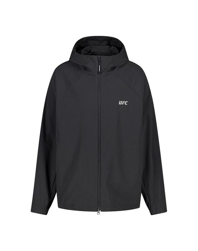 유에프씨스포츠 [UFC] 제로 100 릴렉스 핏 재킷 블랙 U4JKV2306BK 착용컷