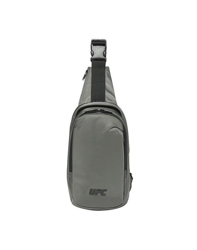 유에프씨스포츠 [UFC] 엑티브 슬링백 그레이 U4SBW2103GR 착용컷