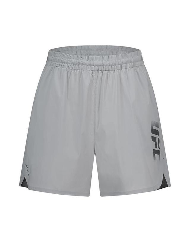 유에프씨스포츠 [UFC] 루틴 릴렉스핏 쇼츠 그레이 U4SPW2306GR 착용컷
