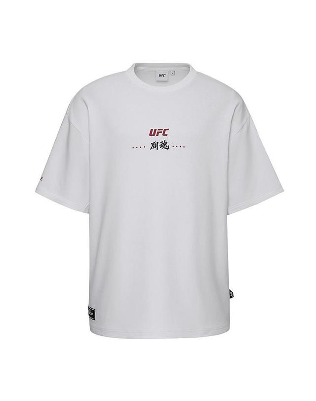 유에프씨스포츠 [UFC] 투혼 오버핏 반팔 티셔츠 화이트 U2SSX2124WH 착용컷