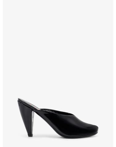 [해외직구][N85]JUDE PS25FHO008BK001CL017 여성 슬리퍼 샌들 뮬 JUDE Paw Mule patent leather sandals