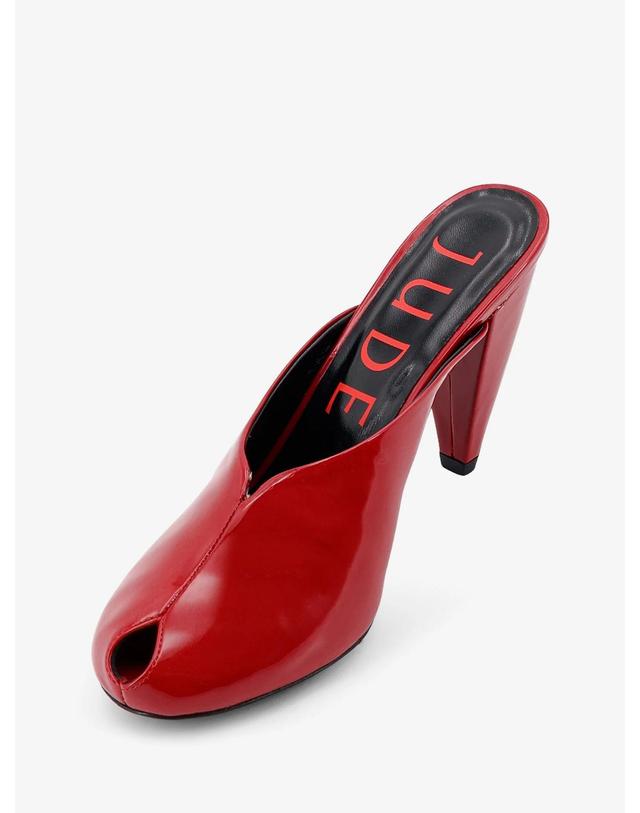 주드 [해외직구][N85]JUDE SS26HO008RD001CL017 여성 슬리퍼 샌들 뮬 JUDE Paw Mule patent leather sandals 착용컷