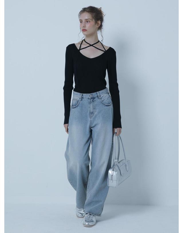 모어라이크잇 원턱 커브드 세미와이드핏 데님팬츠 BLUE 착용컷