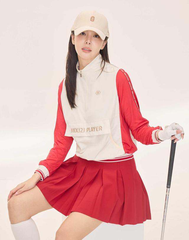 제이투제이 레터링 라인 반집업 방풍 티셔츠 베이지 착용컷