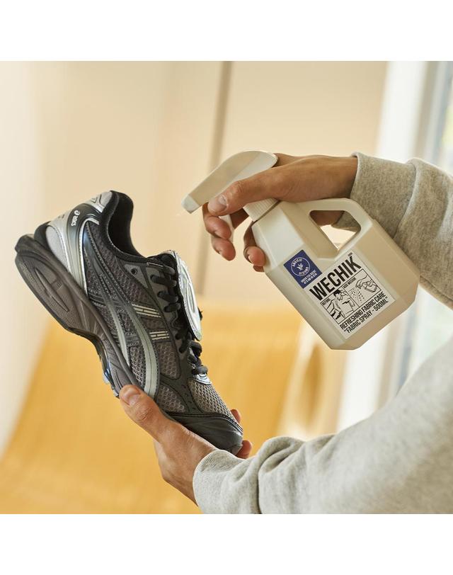 위칙 위칙 섬유 탈취제 500ml 2개 + 리필 500ml 1개 착용컷