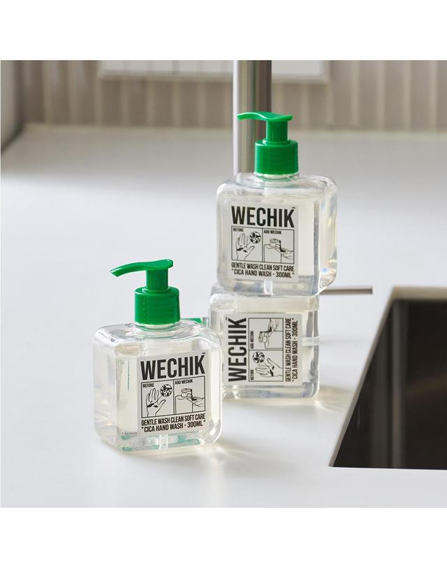 위칙 위칙 에센셜 보습 핸드워시 300ml 2개 착용컷