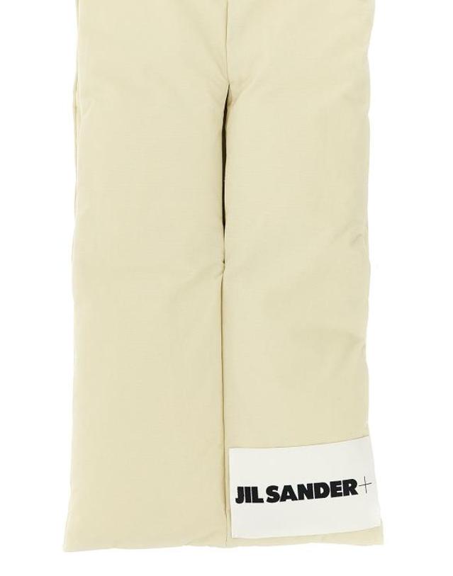 질샌더 [해외직구] 25FW 질샌더 머플러 스카프 JI318535BM BEIGE 착용컷