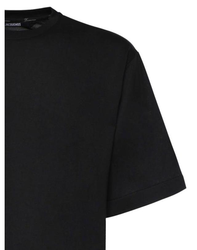 자크뮈스 [해외직구] 26FW 자크뮈스 롱 카레 반팔 티셔츠 TSM00578AJ00254990 Black 착용컷