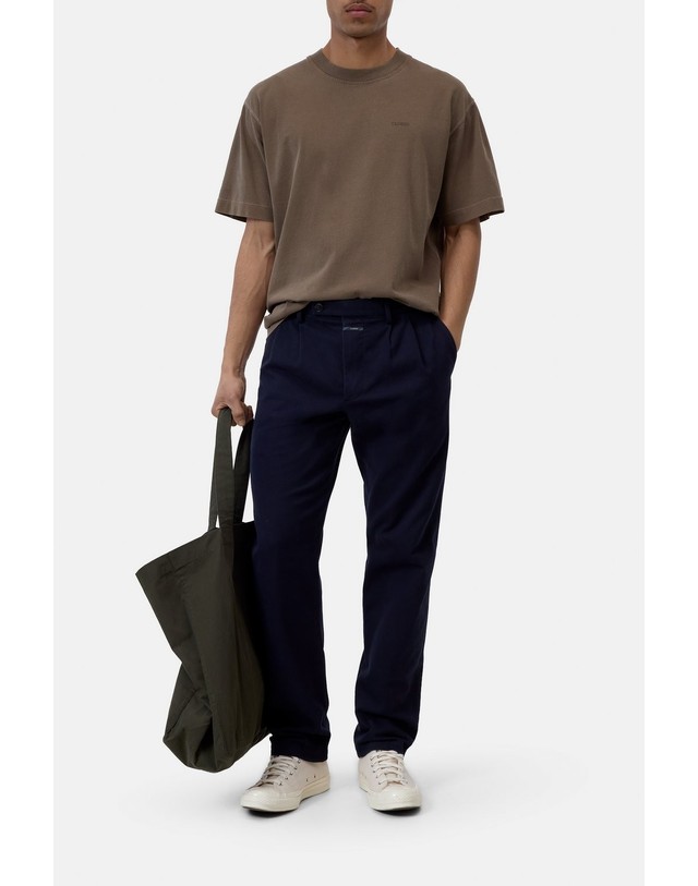 클로즈드 클로즈드 릴렉스핏 로고 라운드넥 반팔 티셔츠 C85452-44H-13-730 HICKORY BROWN 브라운 착용컷