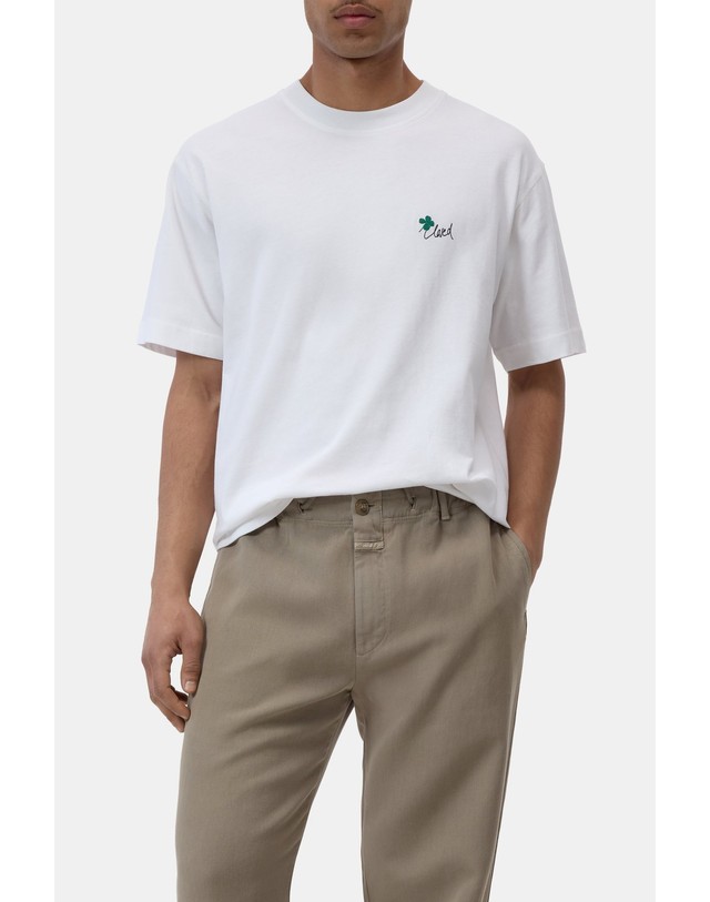 클로즈드 클로즈드 릴렉스핏 라운드넥 반팔 티셔츠 C85602-44H-PR-200 WHITE 화이트 착용컷