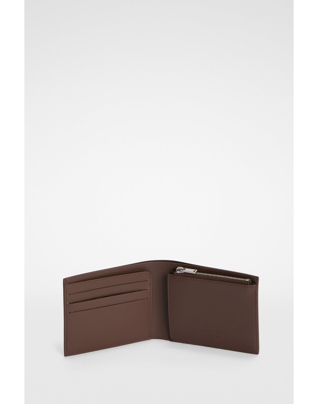 질샌더 질샌더 지퍼 포켓 레더 반지갑 J25UI0002P5995210 CACAO 초콜릿 착용컷