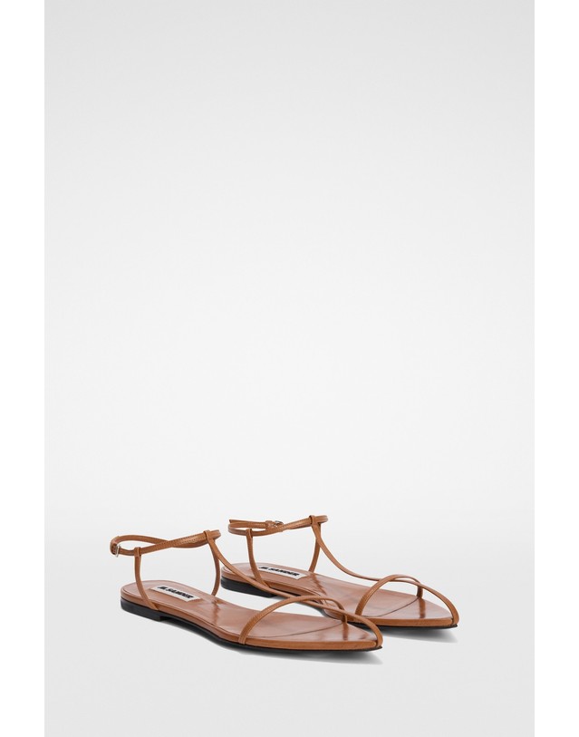 질샌더 질샌더 케이지 스트랩 레더 플랫 샌들 J15WP0081P6519222 PECAN 카멜 착용컷