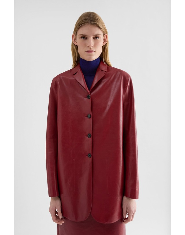 질샌더 질샌더 레귤러핏 레더 롱 자켓 J03BN0209J07231609 CEDAR RED 레드 착용컷