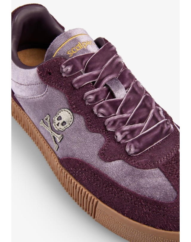 스칼퍼스 스캘퍼스 벨벳 스컬 로고 플랫폼 스니커즈 70903-scgale-velvet-sneakers-aw2627-purple PURPLE 퍼플 착용컷