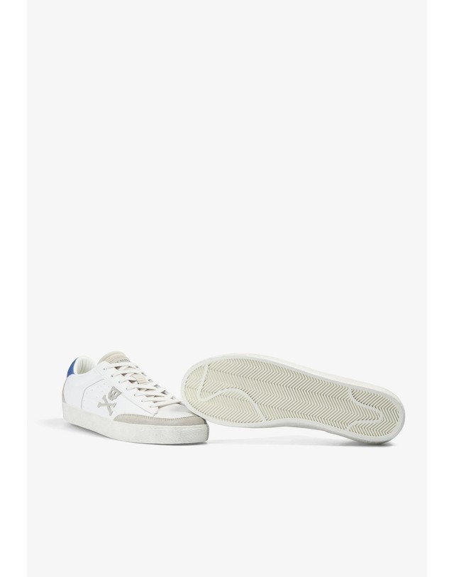 스칼퍼스 스캘퍼스 스컬 로고 로우탑 스니커즈 70201-scnew-gala-sneakers-aw2627-offwhiteblue OFF WHITE/BLUE 화이트 착용컷