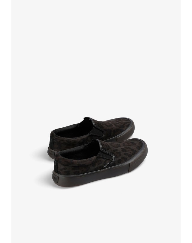 스칼퍼스 스캘퍼스 애니멀 프린트 슬립온 스니커즈 62197-scslipon-sneakers-aw2526-leopard LEOPARD 블랙 착용컷