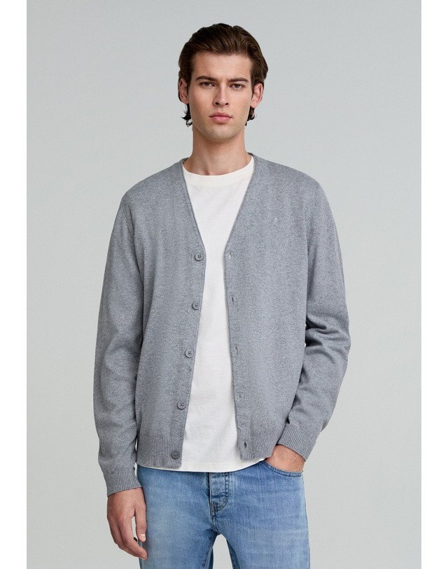 스칼퍼스 스캘퍼스 코튼 캐시미어 버튼 가디건 33170-basic-cardigan-nos-grey GREY 그레이 착용컷