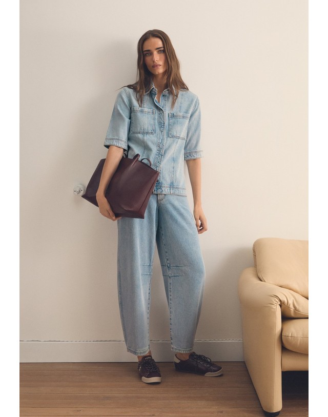 스칼퍼스 스캘퍼스 벌룬핏 미드라이즈 데님 청바지 72379-scsummer-denim-pant-aw2627-lightindigo LIGHT INDIGO 블루 착용컷