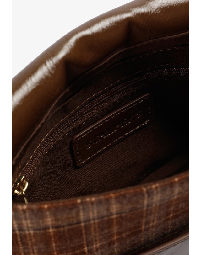 스칼퍼스 스캘퍼스 체크 패턴 스냅 플랩 파우치 70916-scfabric-neceser-aw2627-browncheck BROWN CHECK 초콜릿 착용컷