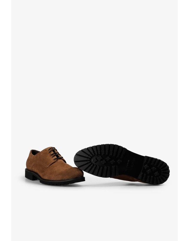 스칼퍼스 스캘퍼스 캐주얼 블루처 레이스업 더비슈즈 69716-sctrack-blucher-shoes-aw2627-brown BROWN 브라운 착용컷