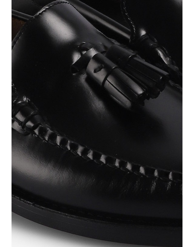 스칼퍼스 세바고 클래식 플랫 태슬 로퍼 78788-classic-will-core-ib-black BLACK 블랙 착용컷
