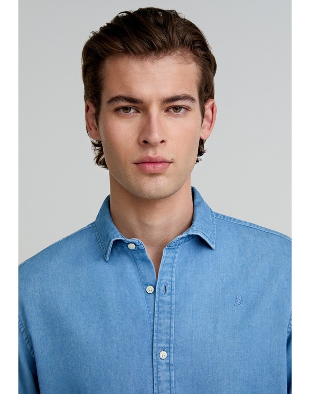 스칼퍼스 스캘퍼스 슬림핏 자수 긴팔 데님 셔츠 24070-fancy-denim-shirt-nos-denim DENIM 블루 착용컷
