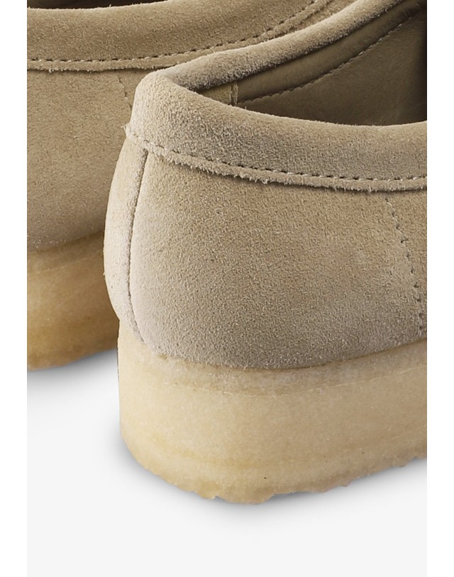 스칼퍼스 클락스 월라비 스웨이드 레이스업 슈즈 74448-wallabee-core-ib-beige BEIGE 베이지 착용컷
