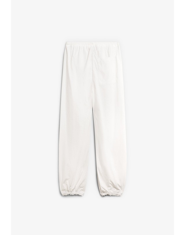 스칼퍼스 아메리칸빈티지 화이트 밴딩 조거 팬츠 70688-pantalon-bailow-ss26-ib-white WHITE 착용컷