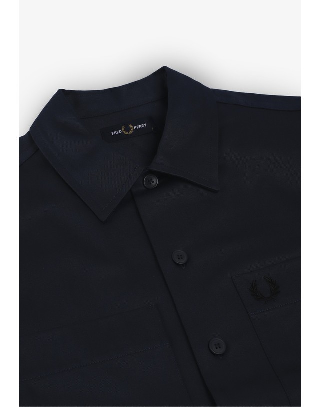 스칼퍼스 프레드페리 트윌 코튼 더블 포켓 오버셔츠 74100 DARK NAVY 네이비 착용컷