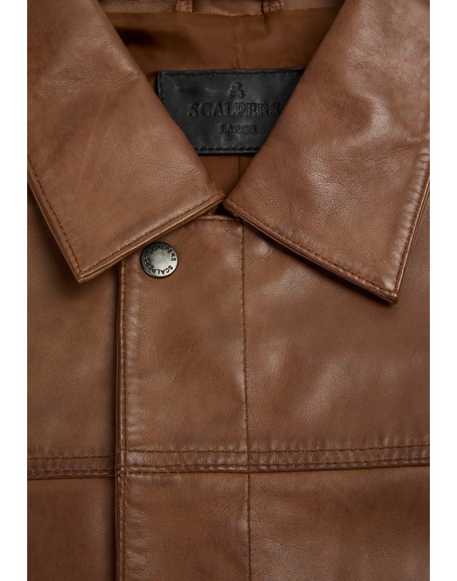 스칼퍼스 스캘퍼스 레더 플랩포켓 봄버 자켓 69119 LIGHT BROWN 브라운 착용컷