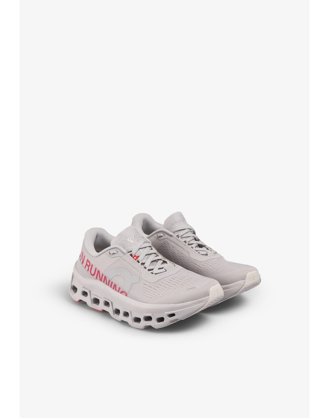 스칼퍼스 온 클라우드몬스터 1 러닝 스니커즈 70522 OFF WHITE 그레이 착용컷