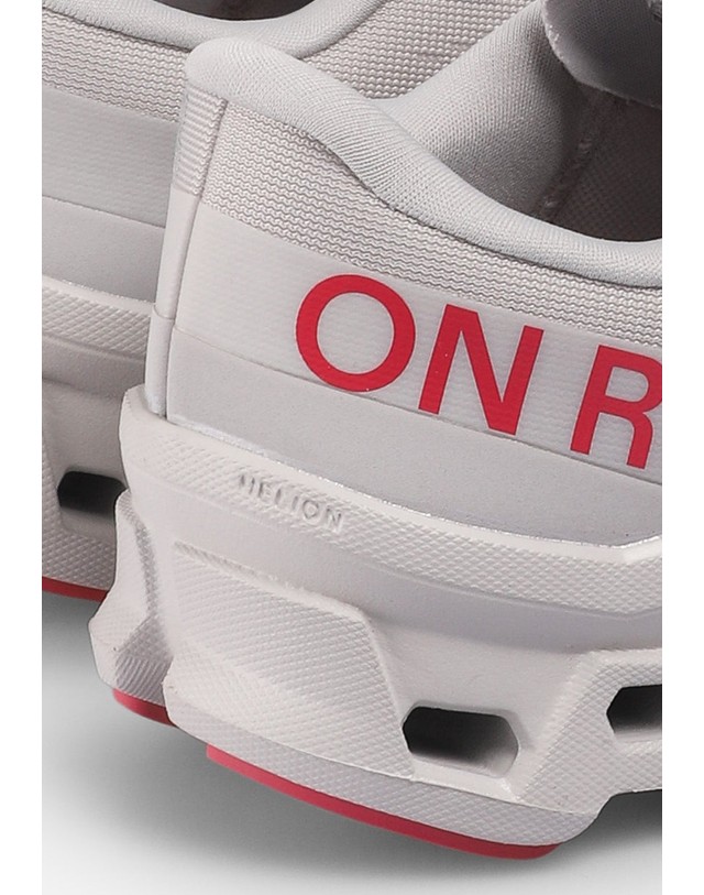 스칼퍼스 온 클라우드몬스터 1 러닝 스니커즈 70522 OFF WHITE 그레이 착용컷