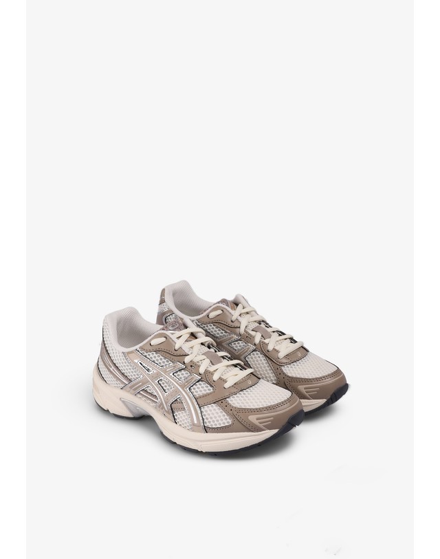 스칼퍼스 아식스 젤1130 여성 레트로 스니커즈 68242 WHITE/BROWN 멀티컬러 착용컷