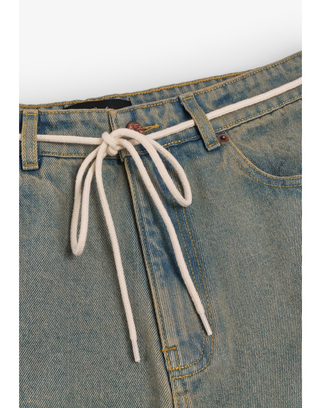 스칼퍼스 구디즈스포티브 빈티지 와이드핏 데님 반바지 72468 DENIM 블루 착용컷