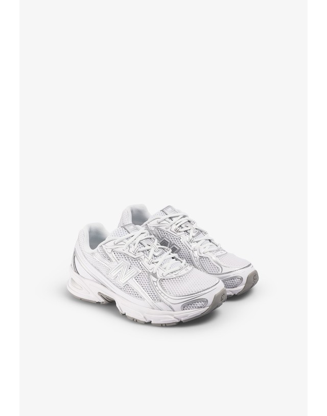 스칼퍼스 뉴발란스 740 레트로 청키 스니커즈 78399 WHITE 화이트 착용컷