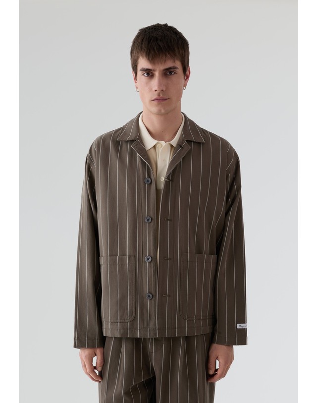 스칼퍼스 오베이 핀스트라이프 버튼 포켓 자켓 70550 BROWN 카키 착용컷