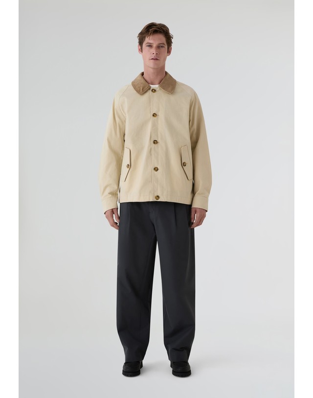 스칼퍼스 바라쿠타 드라이 왁스 데크 자켓 67883 OFF WHITE 베이지 착용컷