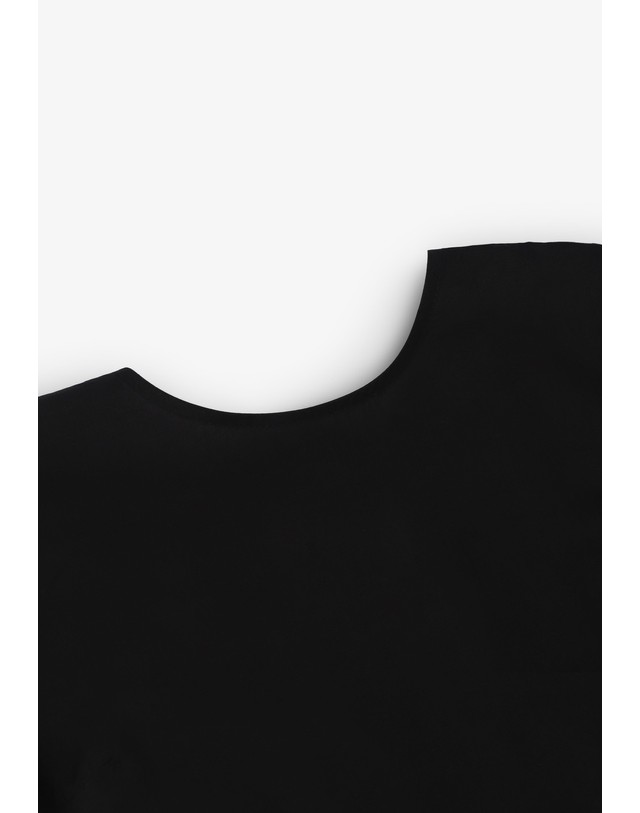 스칼퍼스 에센셜 백오픈 리본 박시 민소매 탑 74320 BLACK 블랙 착용컷
