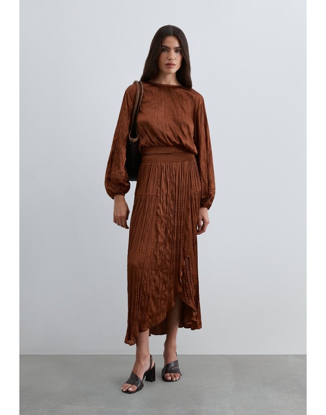 스칼퍼스 스캘퍼스 새틴 텍스처 러플 미디 스커트 72135 TERRACOTTA 브라운 착용컷